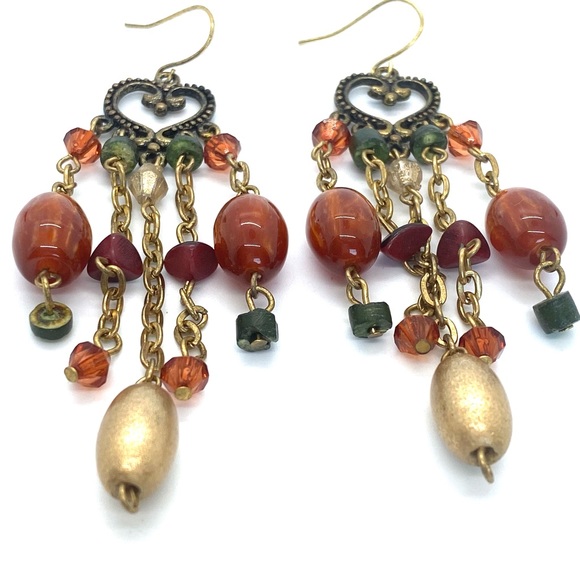 Vintage Styled Dangle Earrings! - Picture 10 of 10